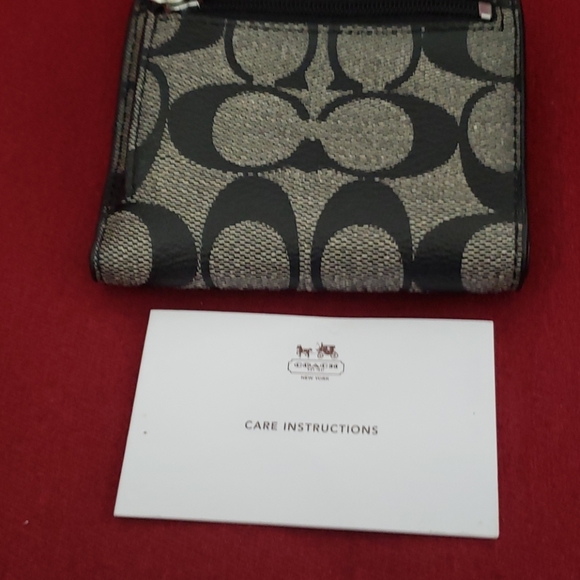 Coach wallet - Picture 8 of 9